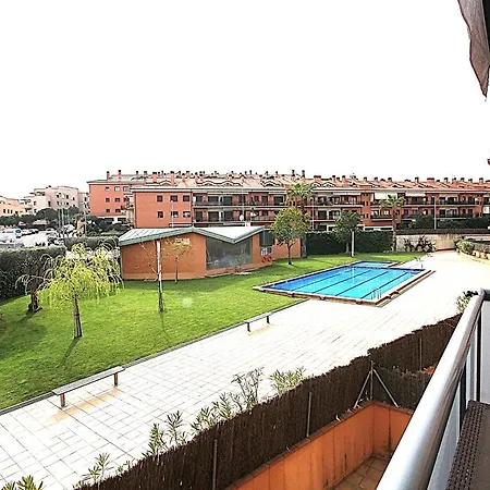 Apartament Lili Apartment *