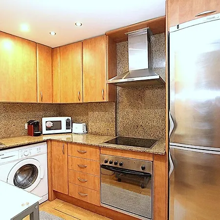 Apartament Lili Apartment *